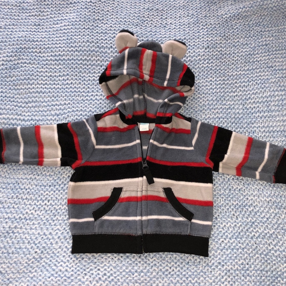 Old navy hoodie sweater size 3-6 months